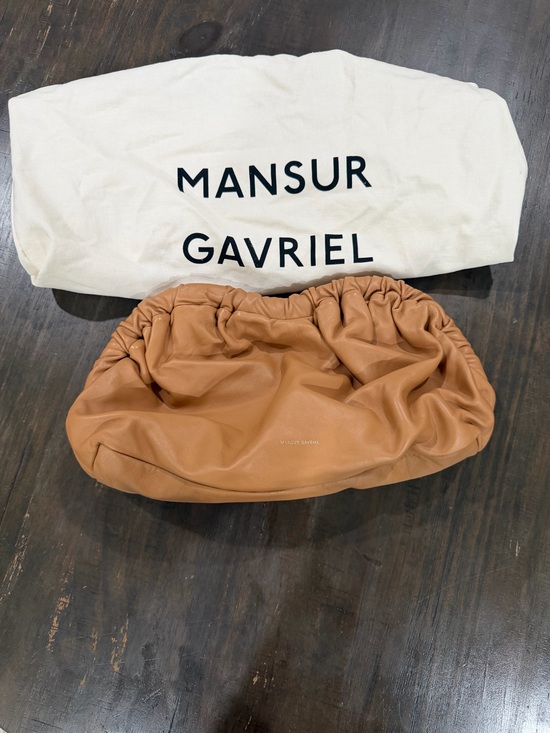 Mansur Gavriel Handbags - Mansur Gavriel Tan Leather Cloud Clutch Belt Bag